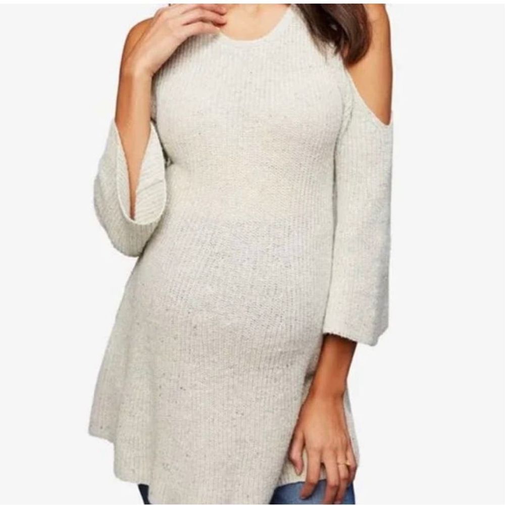 A Pea In The Pod Lt. Gray Cold Shoulder Maternity Sweater sz L NWT